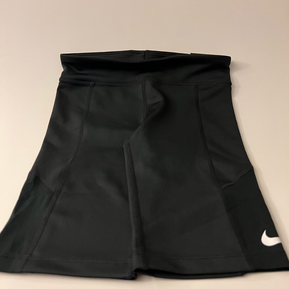 Nike Girls Training Small